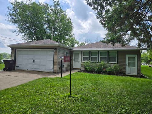 1400 E Road 9, Edgerton, WI, 53534-9024 | Card Image