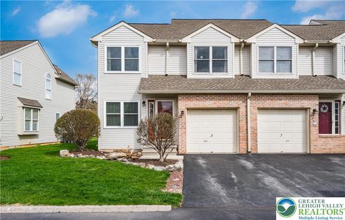 311 Windsor Pl, Macungie, PA, 18062-1812 | Card Image