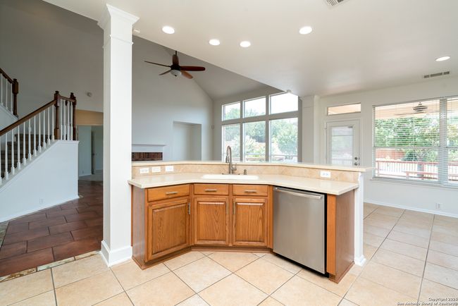 10615 Wind Walker, House other with 4 bedrooms, 4 bathrooms and null parking in Helotes TX | Image 33