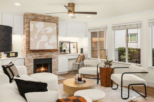 apt-101-1965 12th Ave W, Seattle, WA, 98119-2748 | Card Image