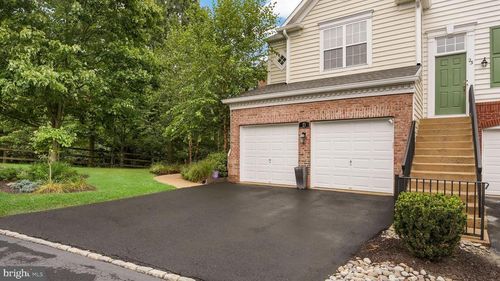 21 Cornerstone Ct, DOYLESTOWN, PA, 18901-2987 | Card Image