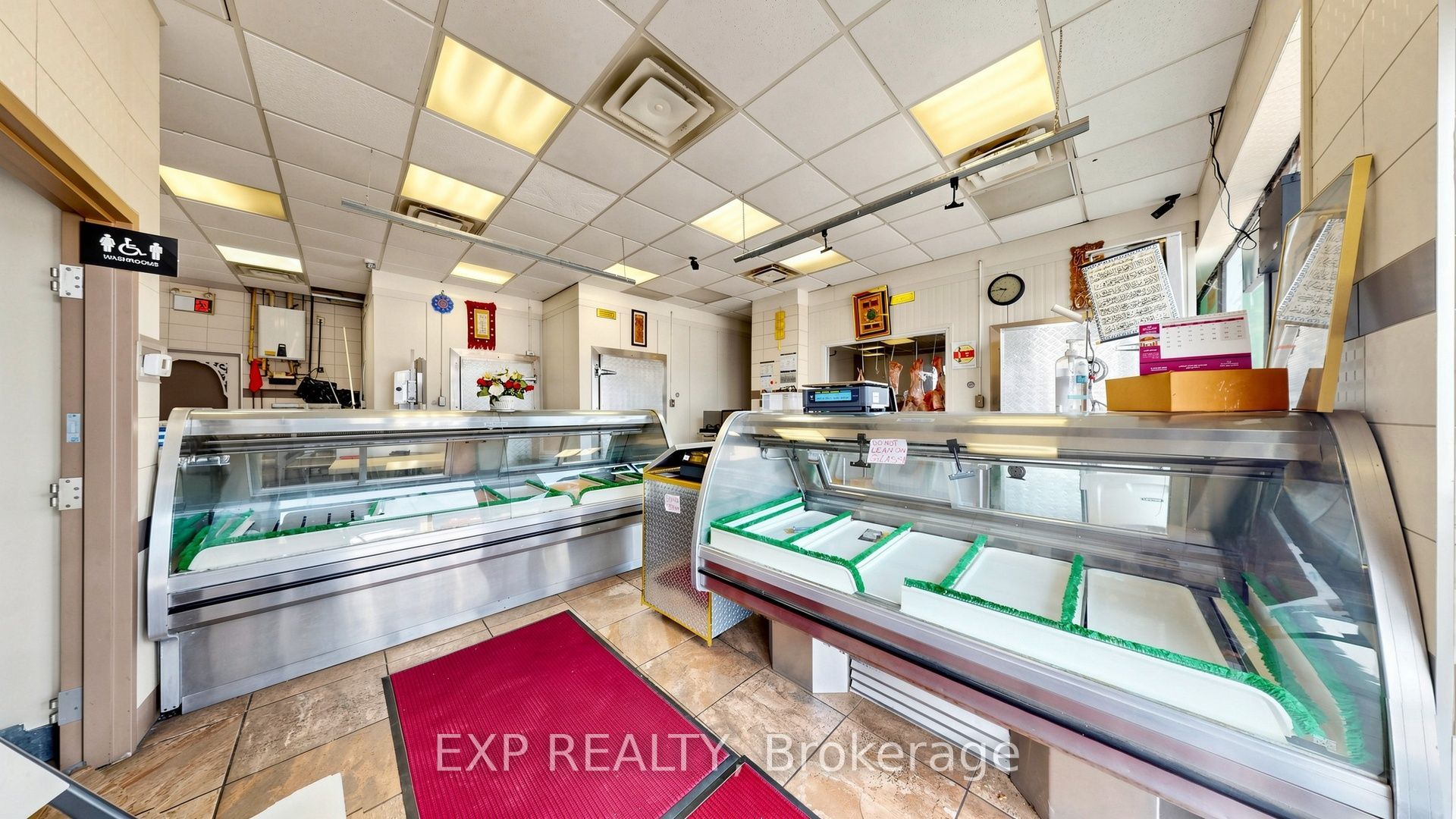Commercial Sale in Richmond Hill 5