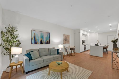 320-1500 Scott Cres, Squamish, BC, V8B1G5 | Card Image