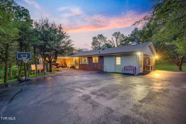 103 Dogwood Ln, House other with 4 bedrooms, 3 bathrooms and null parking in Johnson City TN | Image 48