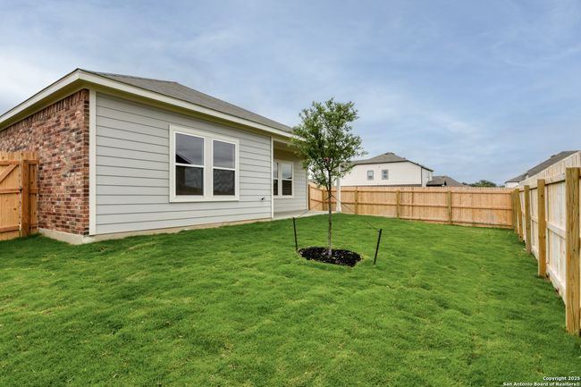 12841 Hill Plains Dr, House other with 4 bedrooms, 3 bathrooms and null parking in Schertz TX | Image 35
