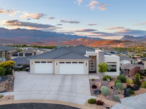 465 S Grotto, Hurricane, UT, 84737-1304 | Card Image