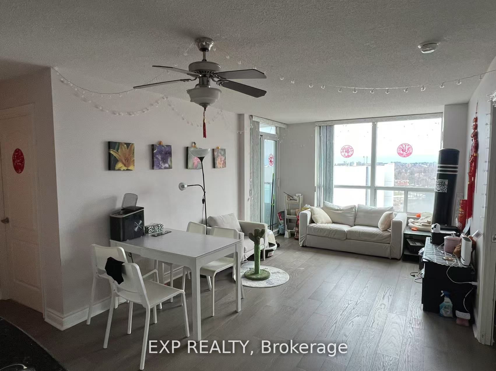 Residential Lease in Toronto E09