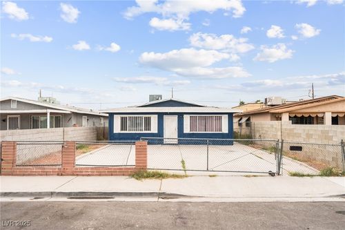 1013 Blankenship Ave, Las Vegas, NV, 89106-2231 | Card Image