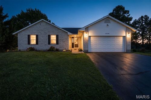 13519 Lakewood Dr, Ste Genevieve, MO, 63670-8618 | Card Image