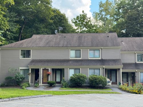 38-38 Riveredge Dr, Winsted, CT, 06098-2137 | Card Image