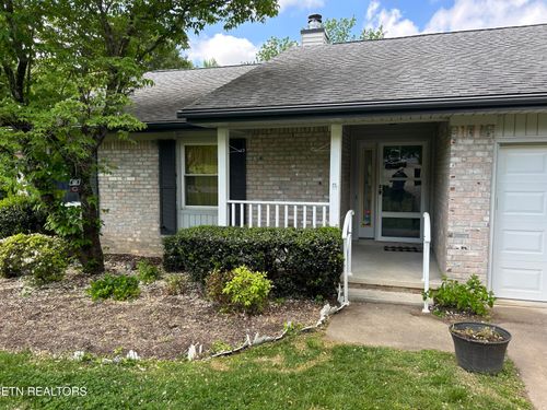 1301 Clear Brook Dr, Knoxville, TN, 37922-8036 | Card Image
