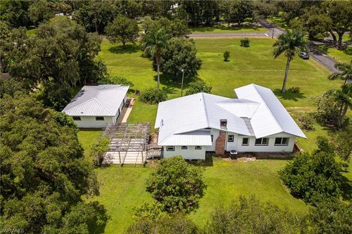 271 N Riverview St, Labelle, FL, 33935-5156 | Card Image