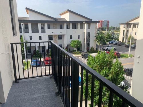 unit-31-10443 Nw 82nd St, Doral, FL, 33178-4387 | Card Image