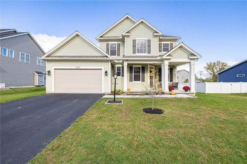 6422 Southgate Hills Dr, Victor, NY, 14564-9465 | Card Image