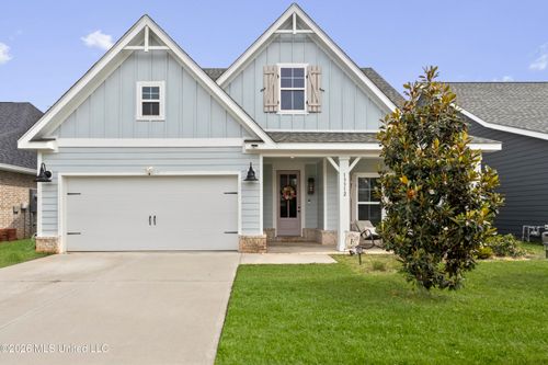 13312 Hawk Pl, Gulfport, MS, 39503-6507 | Card Image