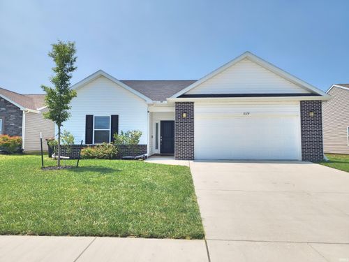 6124 Shale Crescent Dr, West Lafayette, IN, 47906-8949 | Card Image