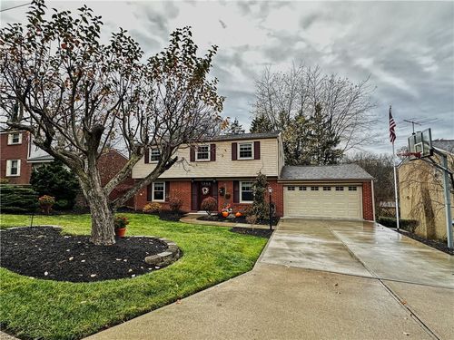 326 Tara Drive, Pleasant Hills, PA, 15236 | Card Image