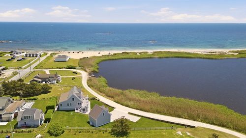 3 Richmond Pond Ln, Westport, MA, 02790-5148 | Card Image