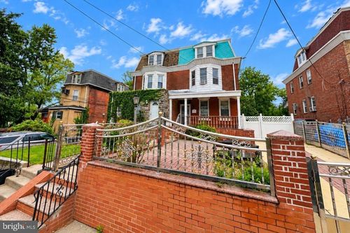 2-912 Ridge Ave, DARBY, PA, 19023-1618 | Card Image