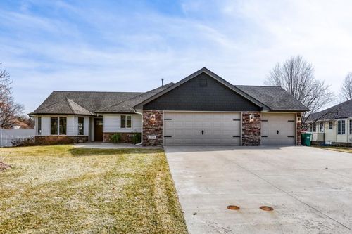 3298 139th Ln Nw, Andover, MN, 55304-7533 | Card Image