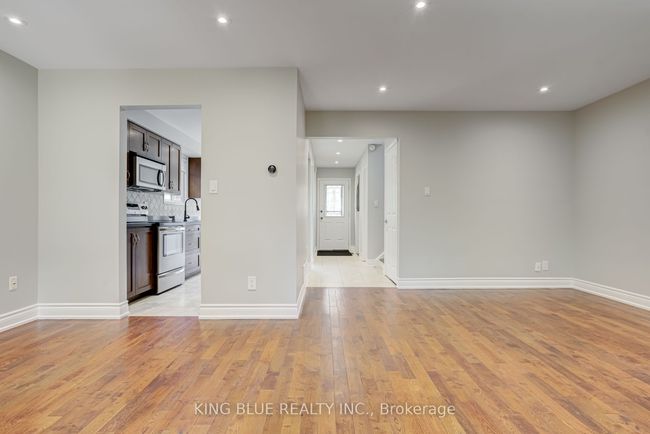 90 Daniele Ave N, House other with 3 bedrooms, 2 bathrooms and 2 parking in Beeton ON | Image 6