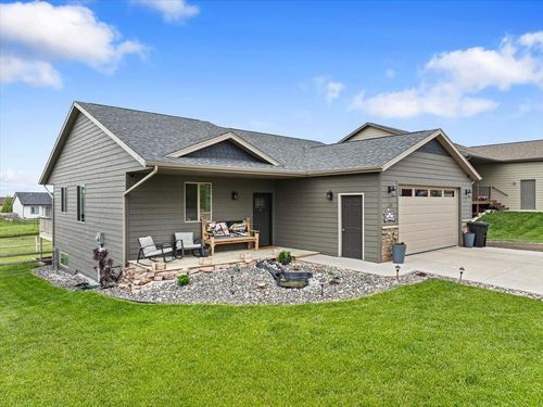 680 Teton Way, Whitewood, SD, 57793-6000 | Card Image