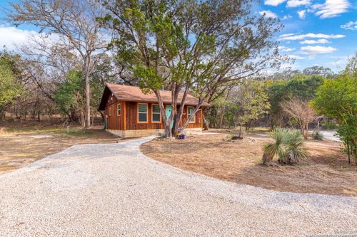 9871 Menchaca Rd, Helotes, TX, 78023-9215 | Card Image