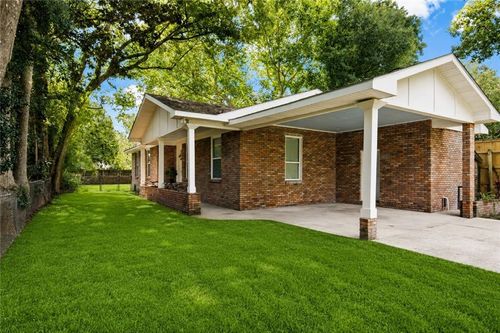 1626 7th St, Slidell, LA, 70458-2845 | Card Image