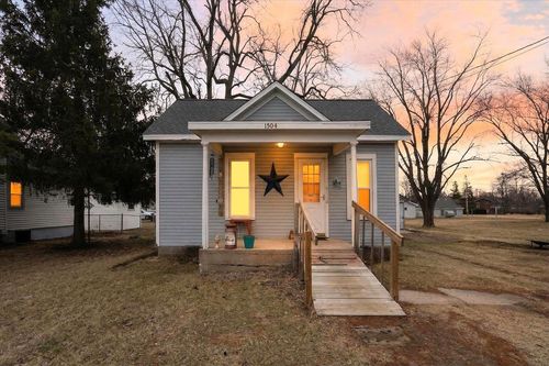 1504 W 7th Avenue, Brodhead, WI, 53520 | Card Image