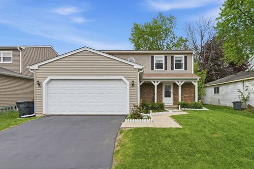 221 E Lakeside Dr, Vernon Hills, IL, 60061-2607 | Card Image