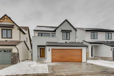 293 Baneberry Way Sw, House detached with 3 bedrooms, 2 bathrooms and 4 parking in Airdrie AB | Image 1