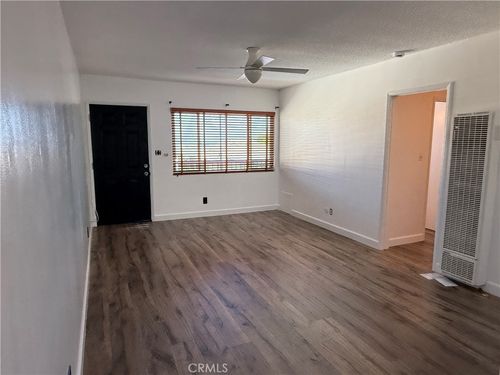 3-1023 W 19th Street, San Pedro, CA, 90731 | Card Image