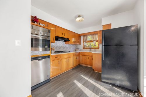 429 N Harvard Ave, Villa Park, IL, 60181-1526 | Card Image