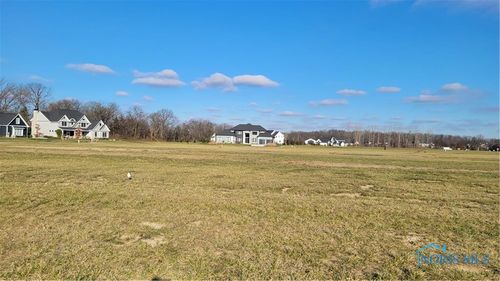 2106 Ashley Ct, Perrysburg, OH, 43551-6232 | Card Image