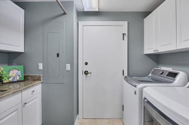 Laundry Room | Image 34