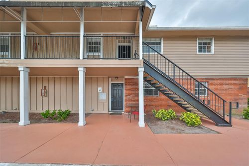 307-200 Country Club Drive, Largo, FL, 33771 | Card Image