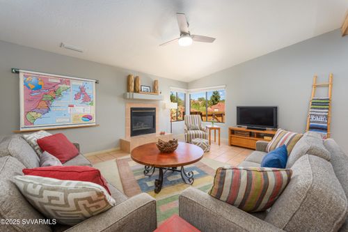 2272 Roadrunner Rd, Sedona, AZ, 86336-5333 | Card Image