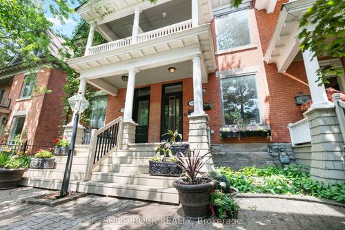 541 Besserer St, Ottawa, ON, K1N6C6 | Card Image