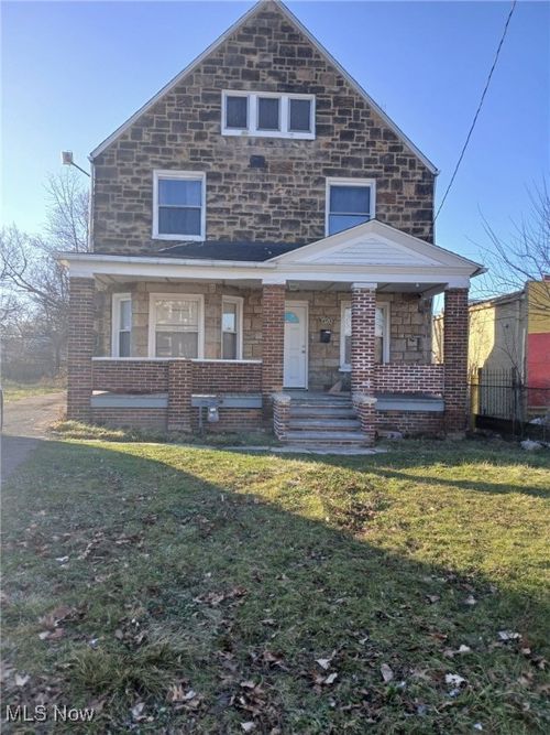 3520 E 140th St, Cleveland, OH, 44120-4547 | Card Image