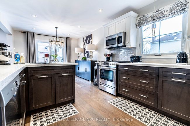 6184 Trillium Cres, House other with 3 bedrooms, 2 bathrooms and 2 parking in Niagara Falls ON | Image 27