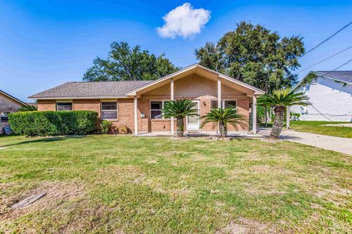 7837 Lenora Ct, Pensacola, FL, 32526-3511 | Card Image