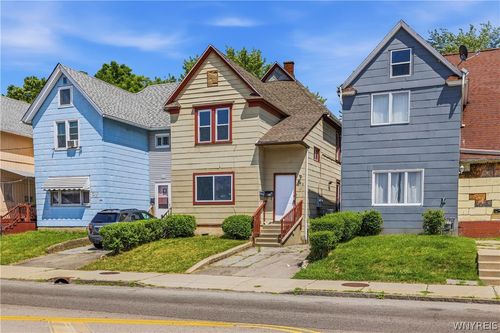 389 Military Rd, Buffalo, NY, 14207-1701 | Card Image