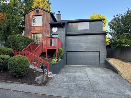 2713 Sw Hume Ct, Portland, OR, 97219-3926 | Card Image