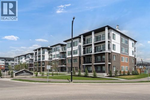 6 Merganser Dr W, Chestermere, AB, T1X2Y2 | Card Image