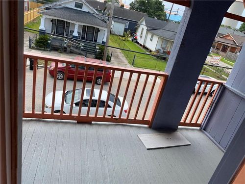 8631 Nelson St Street, New Orleans, LA, 70118 | Card Image