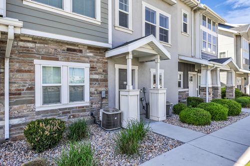 659 E 380 N, Vineyard, UT, 84059-5728 | Card Image