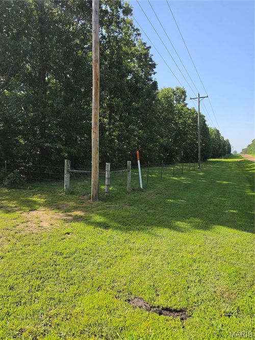 11526 Highway 5, Grovespring, MO, 65662 | Card Image