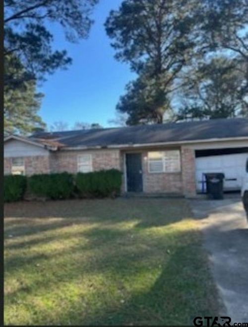 1010 Rayburn Dr, Longview, TX, 75602-3719 | Card Image