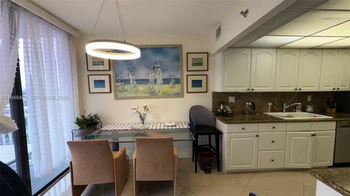 apt-1909-210 174th St, Sunny Isles Beach, FL, 33160-3343 | Card Image