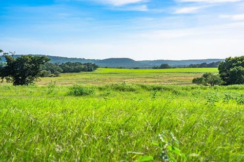 4-449 Luke Hayes Way, Fredericksburg, TX, 78624 | Card Image